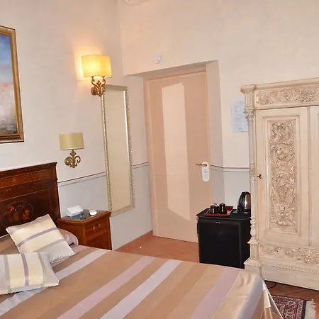 Trevispagna Charme 3* Rome